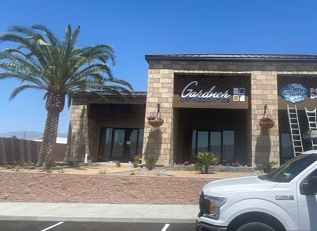 #1 Best Orthodontist in Pahrump NV - Gardner Ortho - Jimaii Design